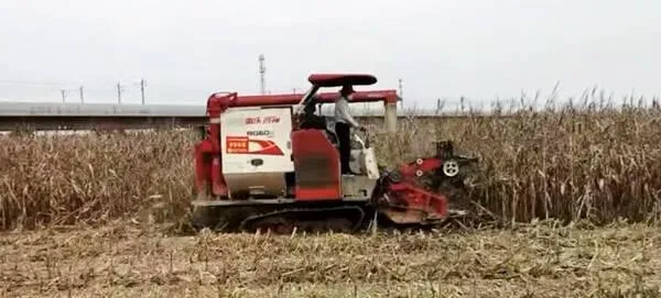 多雨之秋農機人各顯神通  盡最大可能確保“三秋”農機化生產